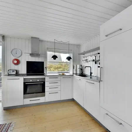 Holiday Godelind - 200m From The Sea In Western Jutland By Interhome * Fanø